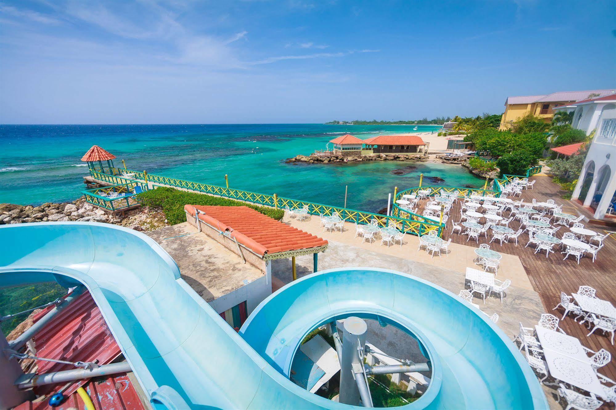 Franklyn D Resort & Spa All Inclusive Runaway Bay Exterior photo